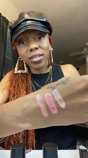 I’m obsessed @Jayda Cheaves Beauty 😍 #jaydawayda #jaydacheaves #lipgloss #lipcombo #beautytok