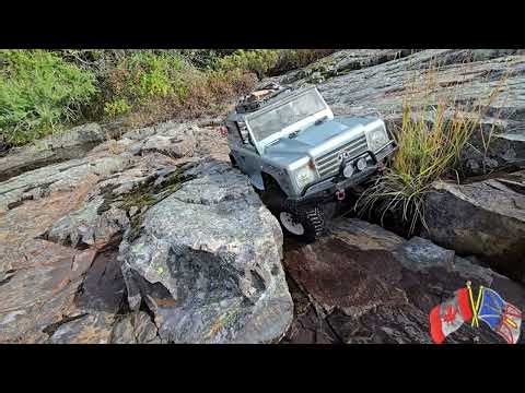 Axial Scx10 Dingo Old School "the Veteran". I want a D90 now #axial #dingo #oldschool #Newfoundland