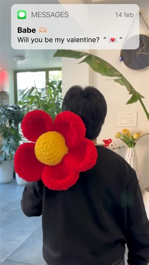 Miaou Crochet on Instagram: "Giant flower plushie available for this valentine day ✨💌 dm for pre orders now delivery all over Nepal #crochetnepal🇳🇵❤️ #aestheticcrochets 🧶✨ #valentinegiftideas❤️🎁"