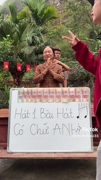 Chơi nhạc Việt: Hát Hay, Đoán Chữ Anh