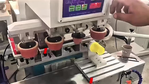 #hongdaprinting #padprinting #fourcolorprinting #cupprinting #multicolordesign #industrialprinting #printingmachine #manufacturingsolutions #productbranding #printingfactory #colorprinting | Hongda Printing