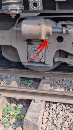 Trains of BD on Instagram: "Locomotive release brake & start rolling. #shorts #ytshorts #brake #train #railway #creativity #montreal #MLB #faith #strength"