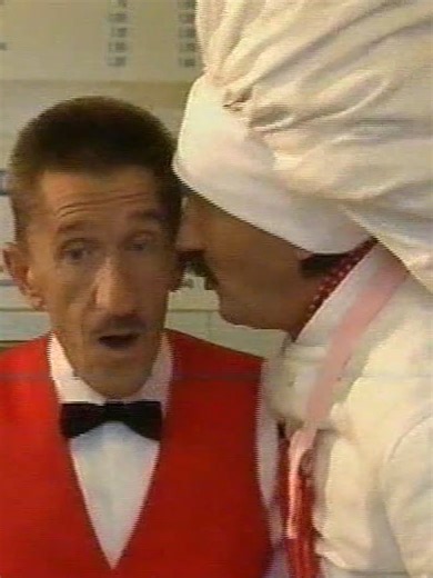 ChuckleVision In The Soup #Chucklevision #chucklebrothers #doubleact #fnafvhstapes #chucklebrothers2me2youbh🤣 #vhsvideo #90sthrowback #kidsshows #nostolgia #memories #throwback #tvshows #tometoyou #sillyme #cbbc #comedy #catchphrases #chuckle #resturants