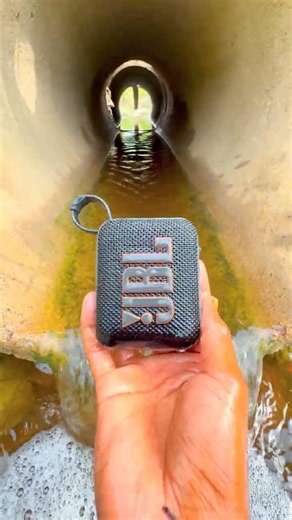 Jbl bass pool test pipe speaker jump testing