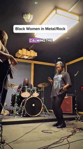 11K views · 79K reactions | I feel So Alive 落 A year ago this month, I released my first EP called “Rogue Legacy” this is track 4. Recapping before my new single from my new project drops, stay tuned UK Live show dates: Supporting Delilah Bon 1. 22/11/25 - Bristol [Sold Out] 2. 23/11/25 - London O2 Academy Islington ( Grab Tickets) #altmusic #rock #altfashion #rockband #numetal #metal #bbcintroducing #metalband #baddiemetalcore #craewolf | Crae Wolf | Facebook