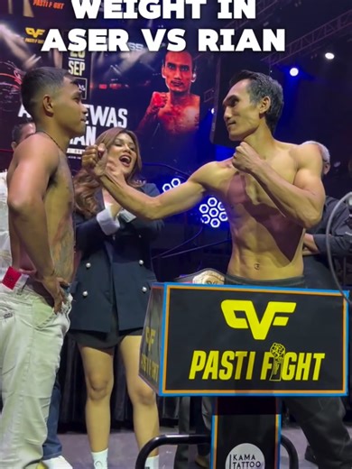 Aser Kewas vs Rian: Pertarungan Tinju Berkelas