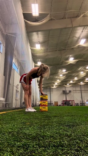 Will It Waffle Mini on Instagram: "I’m the waffle girl, of course I have waffles for quite literally everything, even my workouts 😤 #sponsored #collegelife #athletics #cheer #waffles #favoritefood #honeystingerpartner"