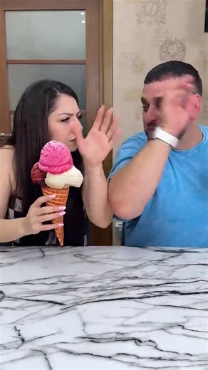 Hilarious Ice Cream Moments That Are Absolutely Huge!