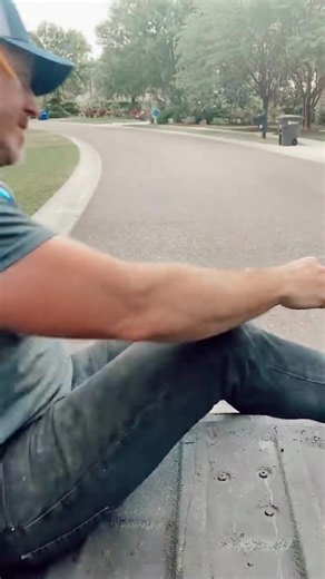 #StraitFromTheStage with this #Heartland throwback. What's your favorite lyric? #LiveMusic #GeorgeStrait