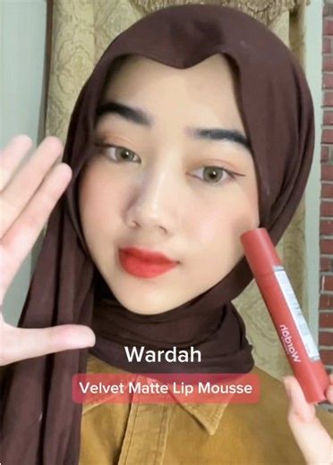 Velvet Matte Lip Mousse Wardah: Nyaman dan Stylish