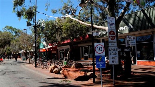 Alice Springs youth curfew to be extended by six days