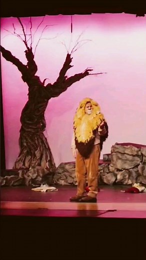 #howto make #trees #theater #setdesign #theatrical #theaterlife #scenery #set #props #theaterdesign