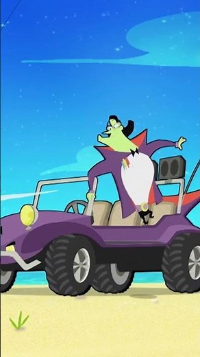 It's Hacker versus Digit in an epic kite-flying showdown 🪁 🏖 Who do you think will win?! #shorts