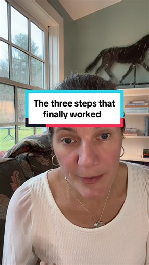 I used to think I just needed more willpower. Turns out, I needed a different rhythm, and understanding. Fiber first, protein next, space between meals - that’s when the magic happens. Free blueprint and bio for the simple starter plan. ##metabolismreset##menopausesupport##womenover50##insulinresistancehelp##foodorder
