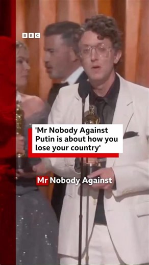 Mr Nobody Against Putin wins best documentary feature Oscar. #Oscars #BBCNews