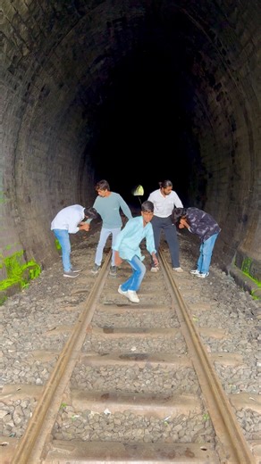 Zombie attack 🧟😱|| Pappu diwan ||#shorts#youtubeshorts#zombiesurvival#trending#viralshort