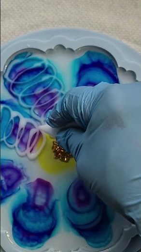 Watch This Resin Transform Into Art #satisfying #epoxy #tutorial