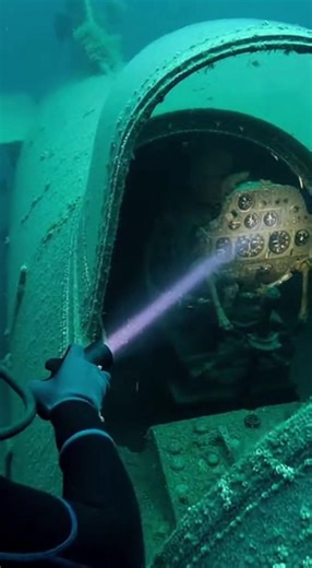 #UnderwaterExploration #OceanTreasure #ShipwreckDiscovery #SunkenShips #DeepSeaDiving #HiddenTreasures #OceanMysteries #TreasureHunt #ScubaDiving #MaritimeHistory #LostShips #Adventure #OceanExploration 2026-01-03 🎊 Deep Treasure Hunt | Deep Treasure Hunt