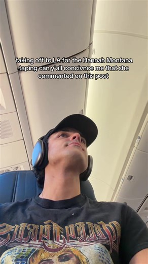 HANNAH MONTANA IM COMING FOR YOU!!! @Miley Cyrus #hannahmontana #hm20 #mileycyrus