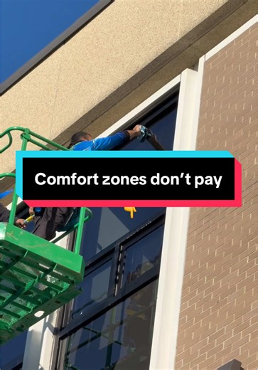 Everyone wants the money. Not everyone wants the height, responsibility, or precision. That’s why commercial window cleaning pays differently. If it feels uncomfortable, you’re probably in the right place. #windowcleaning #commercialcleaning #makemoney #homeservices #servicebusiness