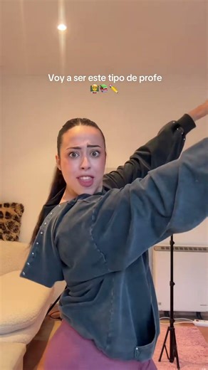 ANTOOONIOOO jajajaja en bucle que guayyy🥹♥️🧑‍🏫📚 Seré esa profe✨ #short #shorts #noelihdh