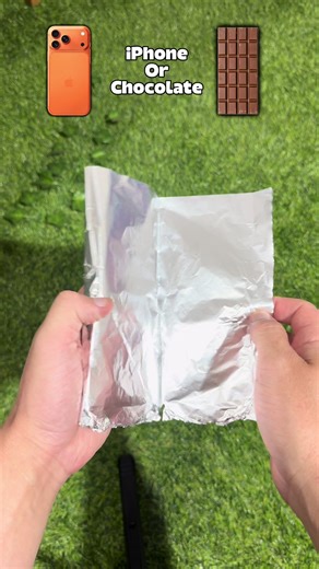 98% get this challenge wrong. #chocolate #iphone17 #challenge #asmr