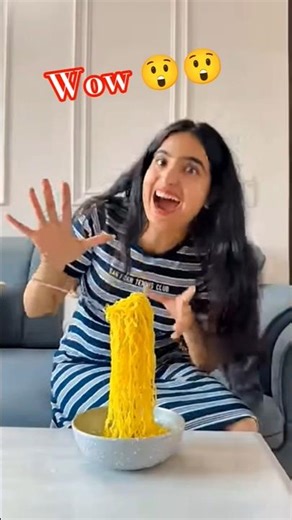 noodle semagic 🪄 ✨ 🍜 #oyeislivevideo ‪@Priyal_Kukreja‬ #youtubeshorts #shorts #funny #comedy