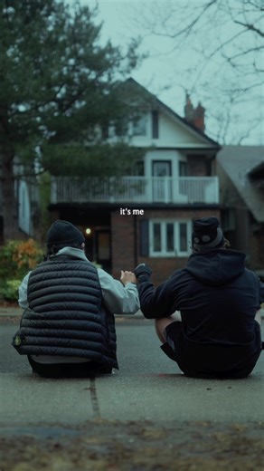 through thick and thin 🤞🏼 #friends #family #phonecall #love #creatorsearchinsights