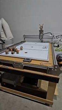 Homemade vacuum table on CNC router #routercnc #homemadecnc #cncrouter #cnc #fusion #cncmill