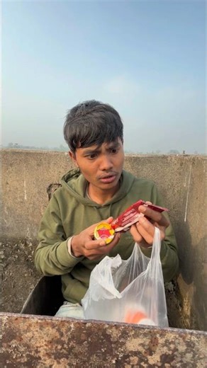 জলসেসের উপরে ঠান্ডা খাবার খেয়ে কাটালাম😲#shorts#funnyytshorts