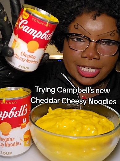 Trying Campbell's Cheddar Cheesy Noodles Soup Review