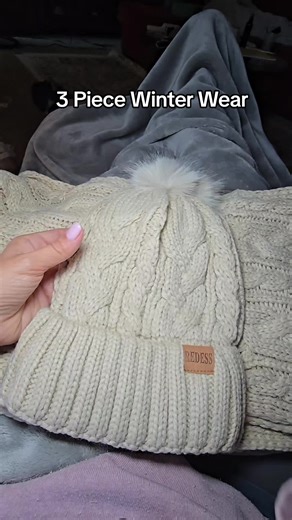 This 3 piece set is not only cute, it's actually warm. The hat and the gloves have a thin layer of fleece and it really makes a difference. The gloves have the touch screen material on two fingers. #gloves #cold #staywarm #winterwear nterwear