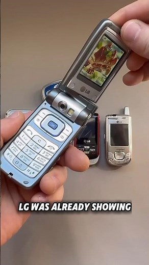 LG’s Most Unique Rotating Flip Phone Ever! 📱✨ #nostalgia