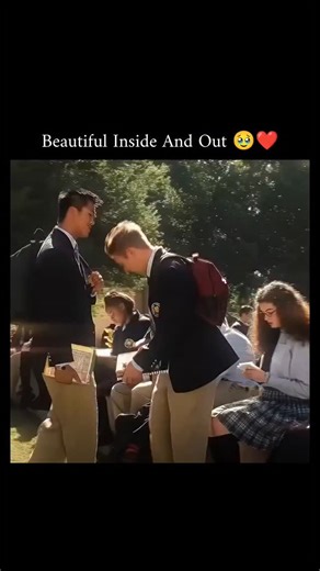 popcorn.pronouncements on Instagram: "✨👑 The Princess Diaries (2001) 👑✨ From an awkward teen to a real-life princess overnight 💄📚➡️👸 This movie is all about discovering who you truly are, embracing confidence, and learning that royalty isn’t about a crown—it’s about courage, kindness, and staying true to yourself 💖 Genovia, makeovers, grandma goals, and iconic moments we’ll never forget 🇬🇪✨ A fairytale that reminds us: every girl has a little princess inside her 🌟 👑✨ “Shut up!” — becau