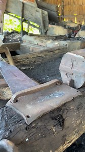 very interesting farming tool making techniques #blacksmithing #traditional_iron_cutting #blacksmithtraditional #blacksmith_challenge #CulturalHeritage #metalworking #metalart #blacksmithing #handmade #anvil #forging | Wendi .