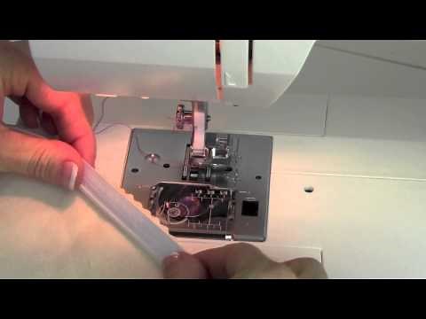 Viking Emerald 118 20 Sewing a Zipper