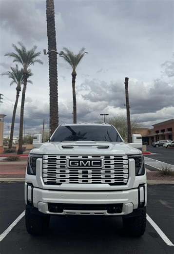 For the truck lovers who like their rigs tall, wide, and tinted right, this one’s for you. 🔥 Premium window tint in the phoenix area that actually matches the attitude of this build 💪Heavy-duty look with Heavy-duty protection. 📍 Upgrade your truck with TINT 360 #fyp #viral #trucklovers #denalitruck #phoenix