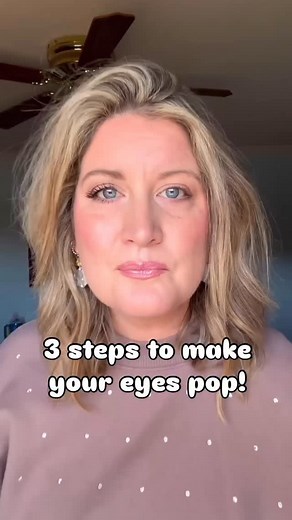 9.2K views · 43 reactions | 3 steps to make your eyes pop! These are easy tips that any eye color can use and it will help your eyes pop!! Follow for more easy makeup tips and tutorials!! #mommakeover #mommakeup #makeupforbeginners #seint #makeuptipsandtricks #over35 #makeupmadeeasy #eyeshadowlook #easyeyeshadow #eyeshadowjunkie | The Beauty Blog | Facebook