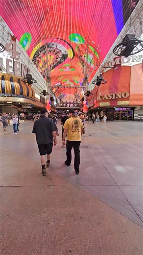 79K views · 1.2K reactions | Afternoon walk on Fremont St in downtown Las Vegas #vegas #lasvegas #fremontstreetexperience | Jacobs Life in Vegas | Facebook