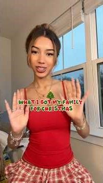 I can’t wait to give you guys a Christmas haul:) #christmas #feelslikechristmas #haul