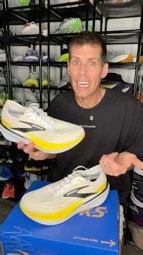 UNBOXING NEW RUNNING SHOES: Brooks Hyperion Max 4