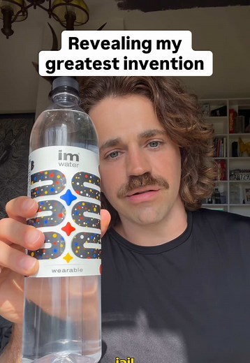 Hands-Free Water Bottle: The Future of Hydration