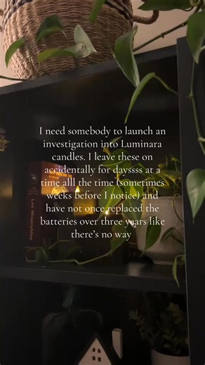 theyre just flickering away on a AA @Luminara Candles #flamelesscandle #cozyathome | Thrifting with Yasmin