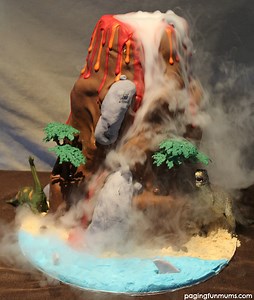 How to make a 'Smoking' Volcano Cake!