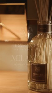 DR. VRANJES Milano diffuser Milano is an ambient fragrance that embodies an explosion of sensuality. The intense notes of patchouli, reinvigorated with pepper and sandalwood mix with the sparkling edge of cedar giving energy to living spaces. An accommodating invitation to share with others. Learn more: https://bit.ly/3N2PXYk | Nature Evolution | Facebook