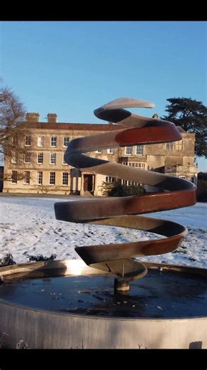 There’s something undeniably charming about winter weddings at Elmore Court ❄️ Candlelit spaces, roaring fires, crisp frosty mornings & the house wrapped in its most romantic glow - it’s a season that feels made for cosy celebrations & unforgettable moments! Whether you’re dreaming of rich seasonal florals, twinkling lights, velvet textures or a festive feast with all your favourites… winter brings a charm all of its own. For couples who love atmosphere, intimacy & a touch of drama - winter migh