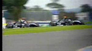 Nigel Mansell crashes F1 Minardi Two-Seater at Donington 2001