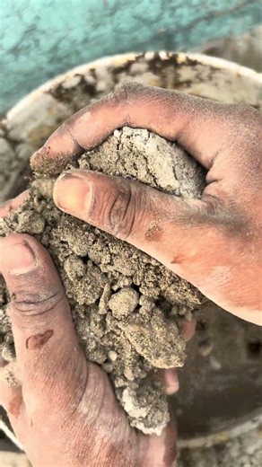 ASMR Soft Dry Sand Cement Crumbling into water 1129