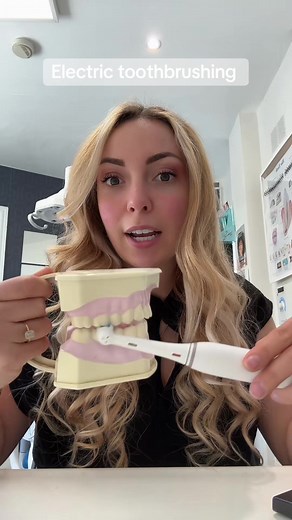 Correct Way to Use Your Oral B Electric Toothbrush