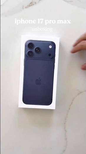iPhone 17 Pro Max Deep Blue 💙 | Apple’s Coolest Shade Yet